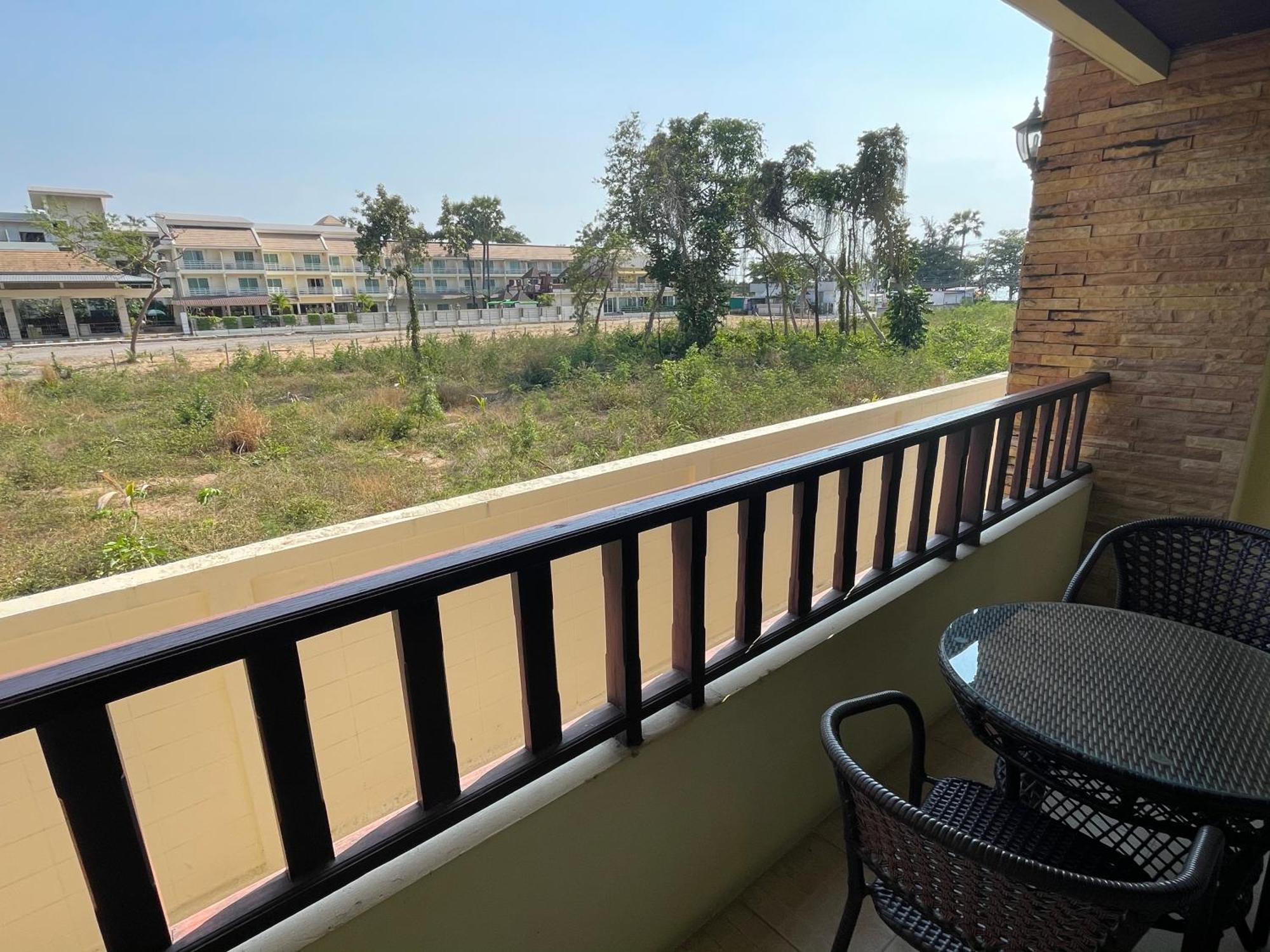 Jomtien Beach Residence Exterior photo
